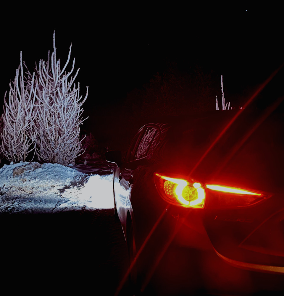 Заменил амортизаторы крышки багажника пост обновлен не прошли даже год ...