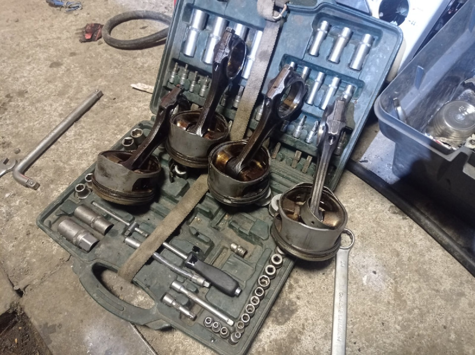 Фото в бортжурнале Opel Frontera A Basic