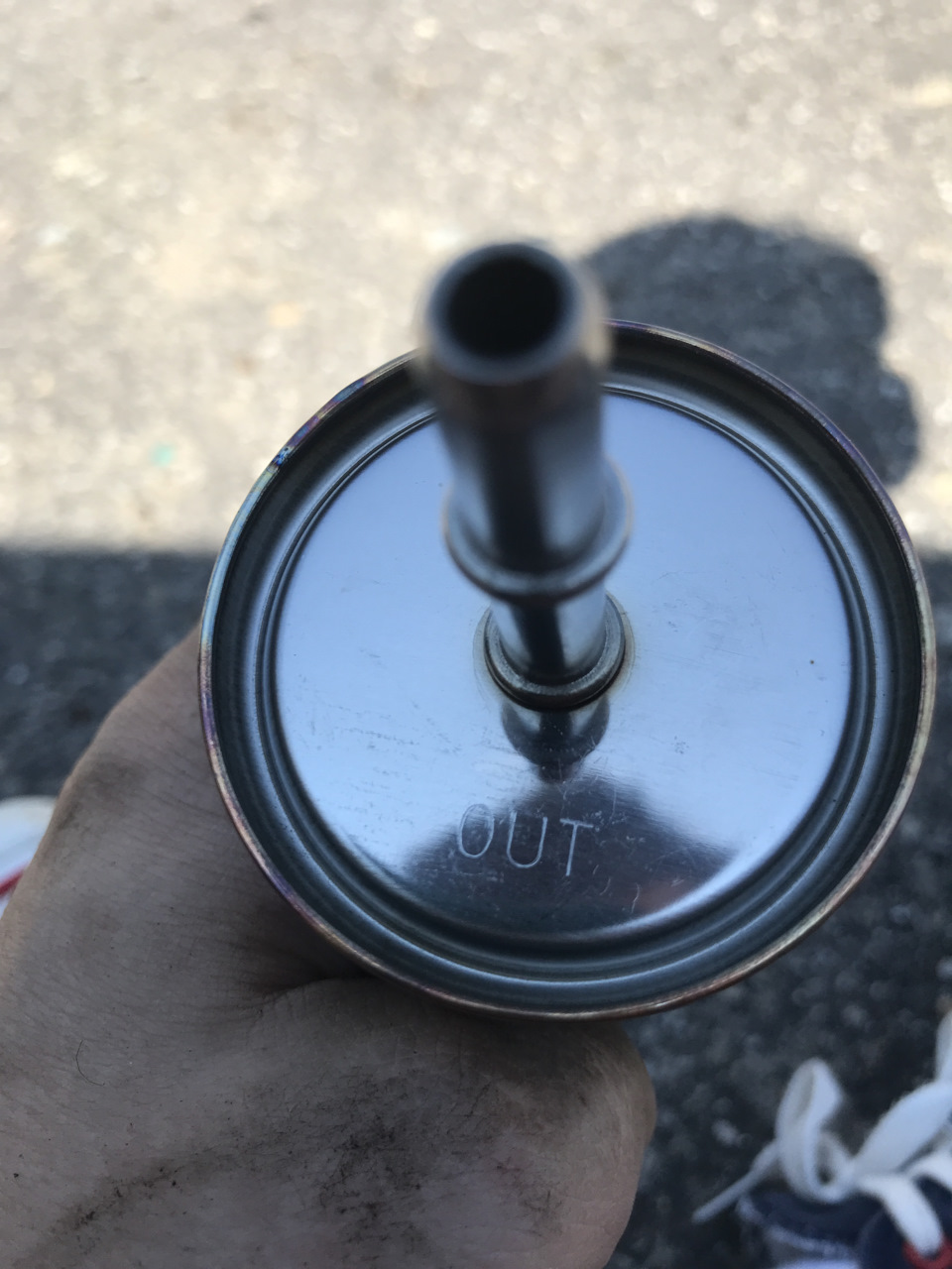 Штуцер выходной нового фильтра — Lada Калина Универсал (2G)