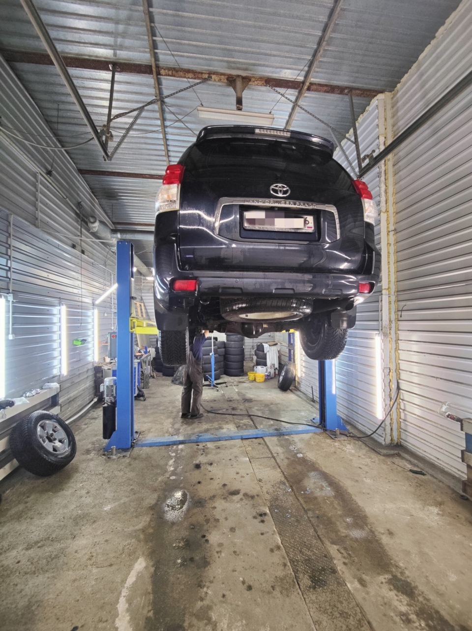 Фото в бортжурнале Toyota Land Cruiser Prado 150-series