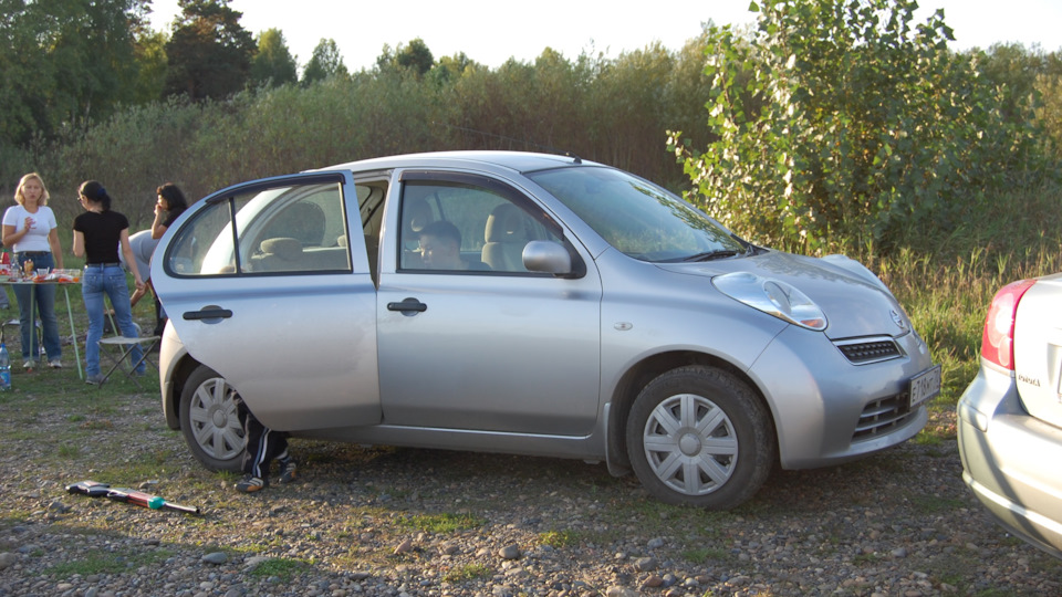 Nissan March (K12C) 1.2 бензиновый 2008 | 2008 машина жены на DRIVE2