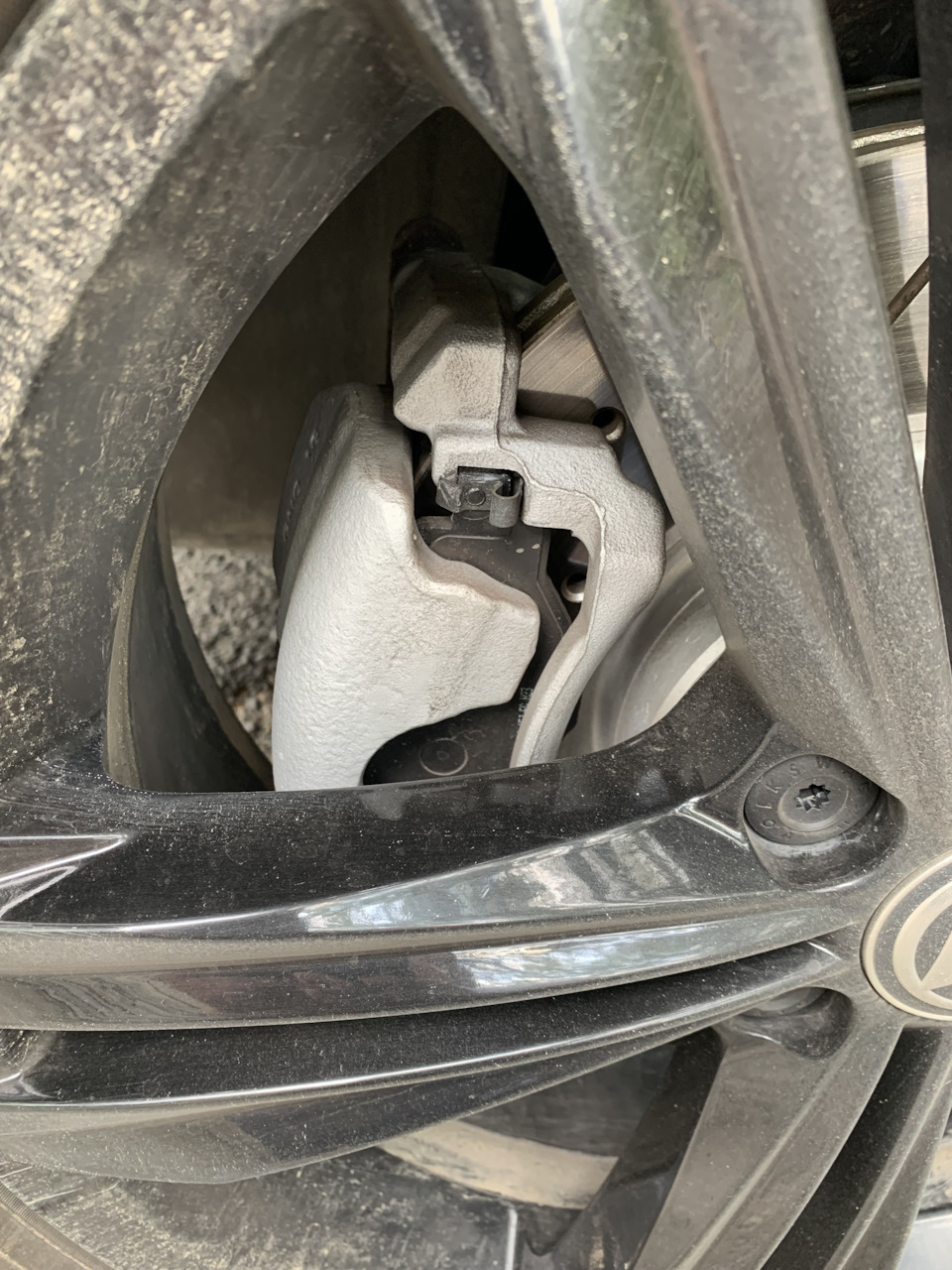 Power stop — Volkswagen Tiguan (2G)