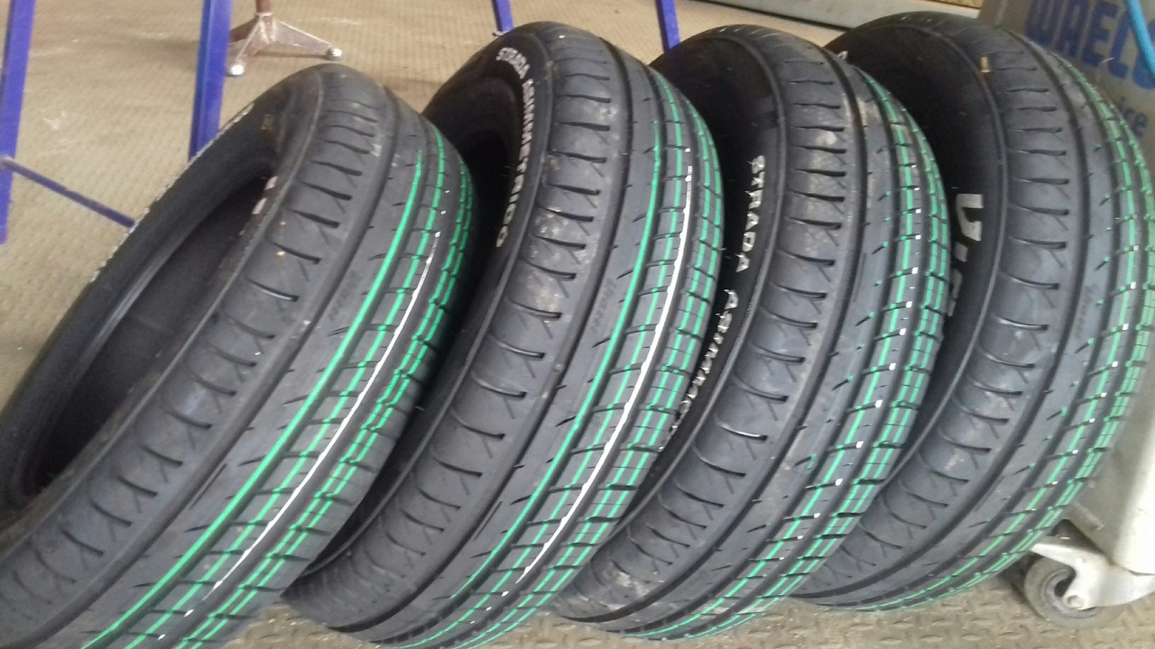 Шины viatti strada. 175/70 R14 Viatti. 185/65 Р14 Viatti v-130 ***. Виатти страда 2 v134 175 65 r14. Виатти страда драйв 2.