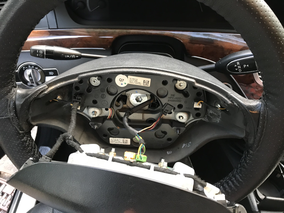 Фото в бортжурнале Mercedes-Benz S-Class (W221)