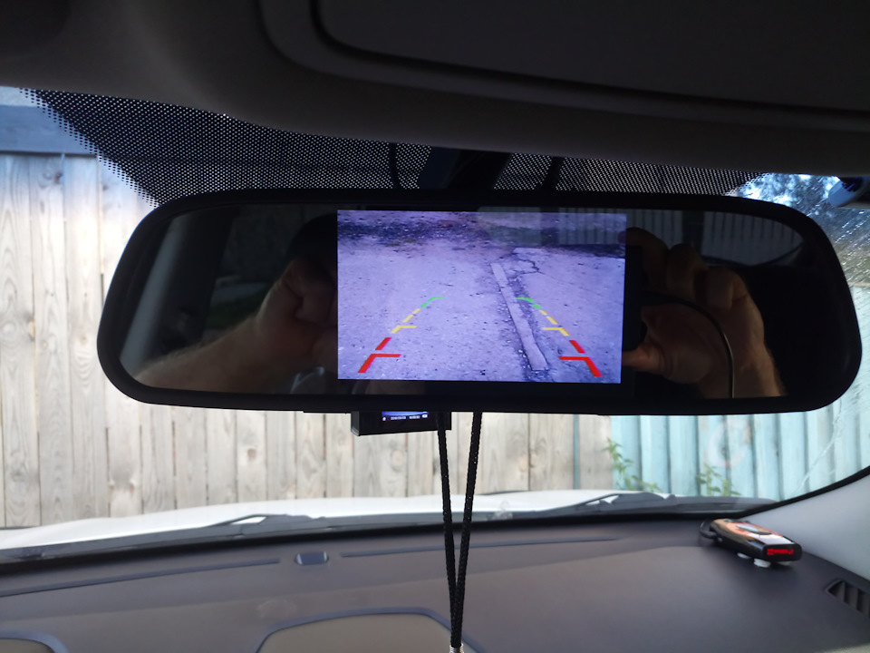 камера заднего вида, оригинал, да ну ее на… — Hyundai ix35, 2 л, 2011 ...