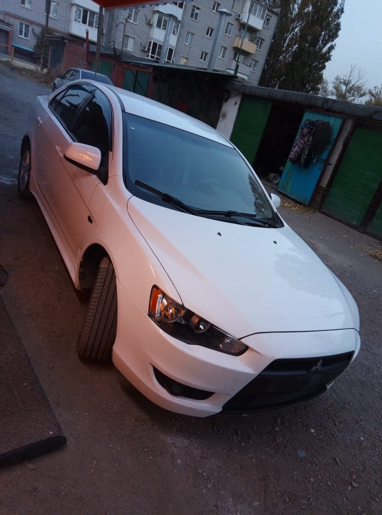 Полный перекрас автомобиля и замена лобового стекла — Mitsubishi Lancer ...