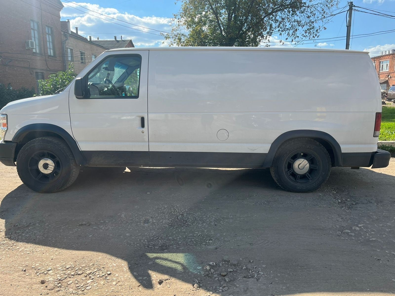 Увеличение грузоподъемности — Ford E-Series (4G), 4,6 л, 2009 года ...