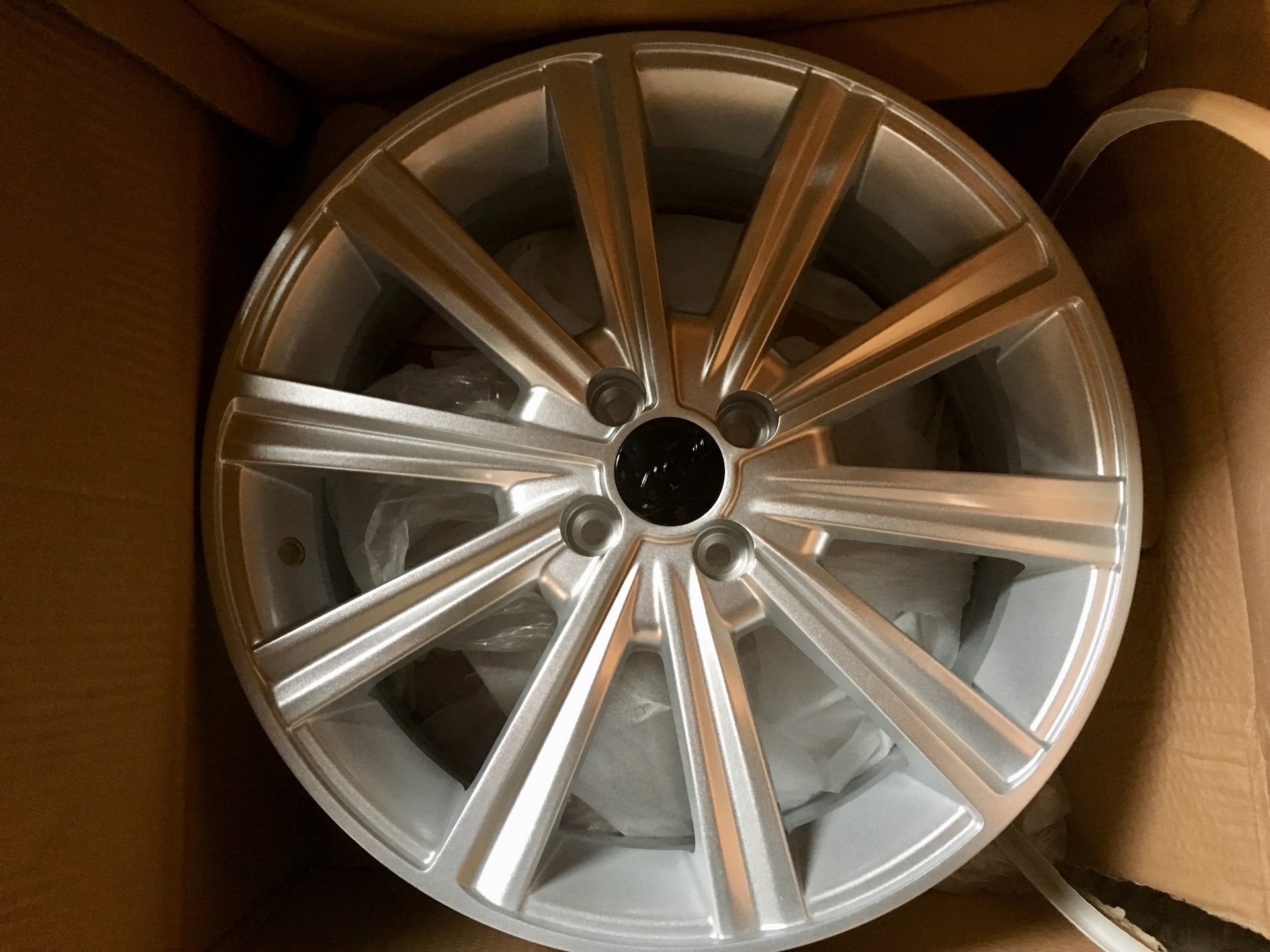 Новые тапки) — Lada Калина Хэтчбек (2G), 1,6 л, 2016 года | колёсные ...