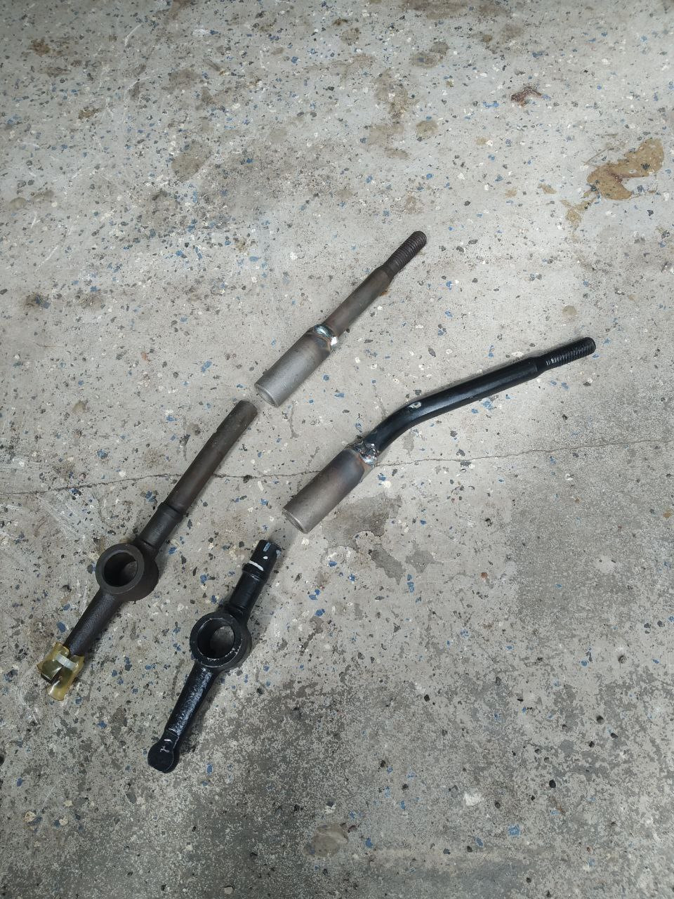 Отпилил рычаги раздатки, теперь они съемные — Lada 4x4 3D, 1,7 л, 2019 ...