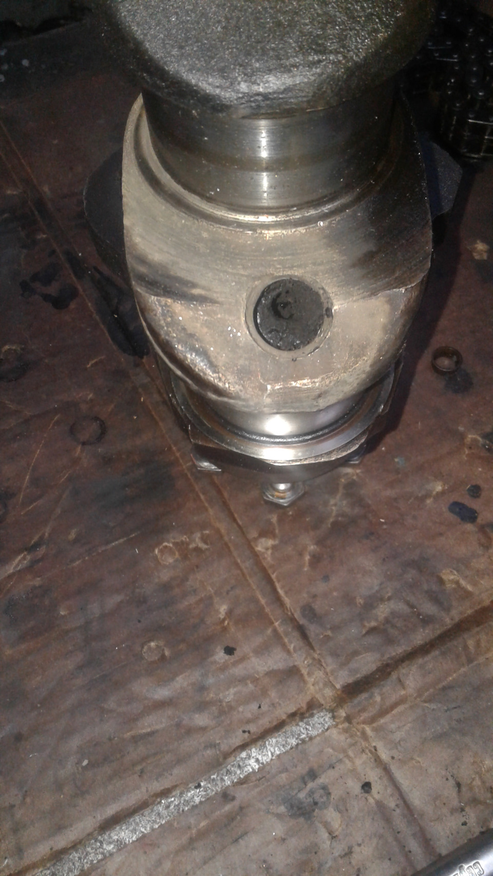 Чистка коленвала — Москвич Юрий Долгорукий, 2 л, 2001 года | своими ...