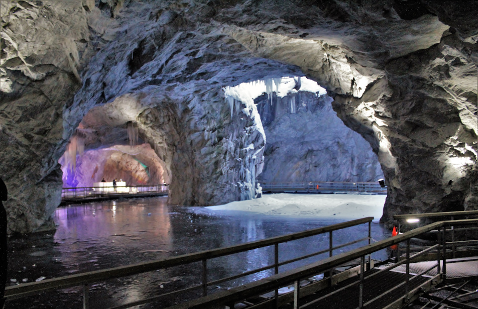 Подземные пещеры Рускеала. — Jeep Cherokee (KL)