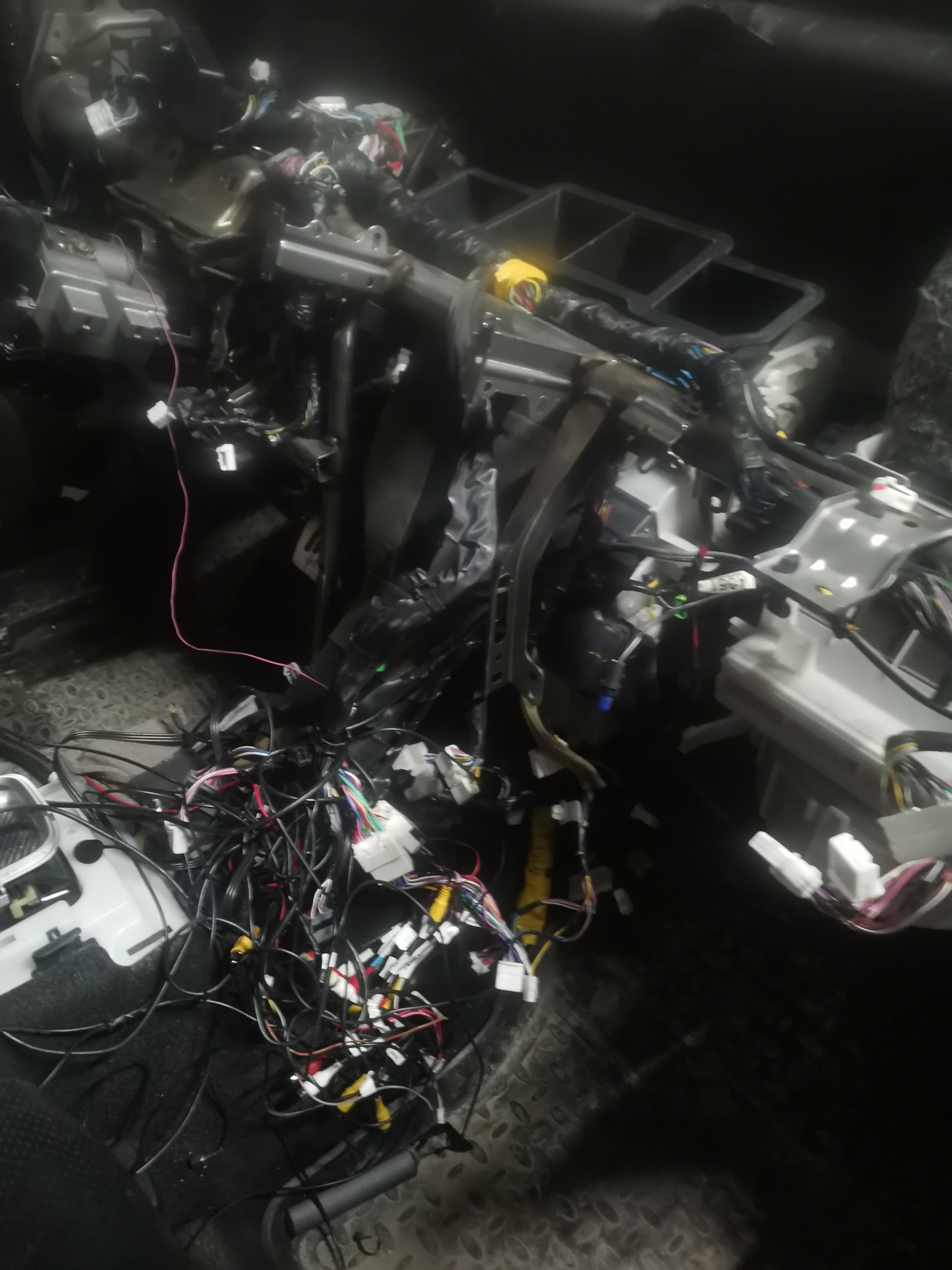 Штатный обдув задних пассажиров митцубиси аутлендер 3 2015 информ 2вд ...