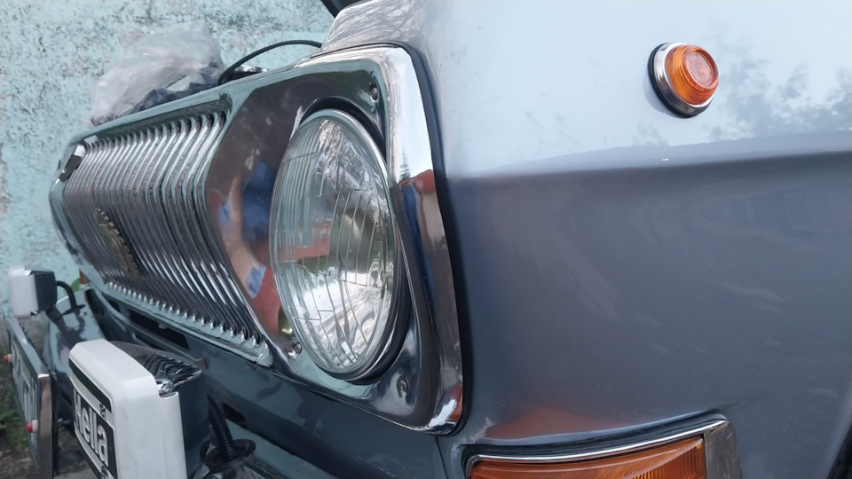 Окантовка очков фар — ГАЗ 2410, 2,5 л, 1988 года | аксессуары | DRIVE2