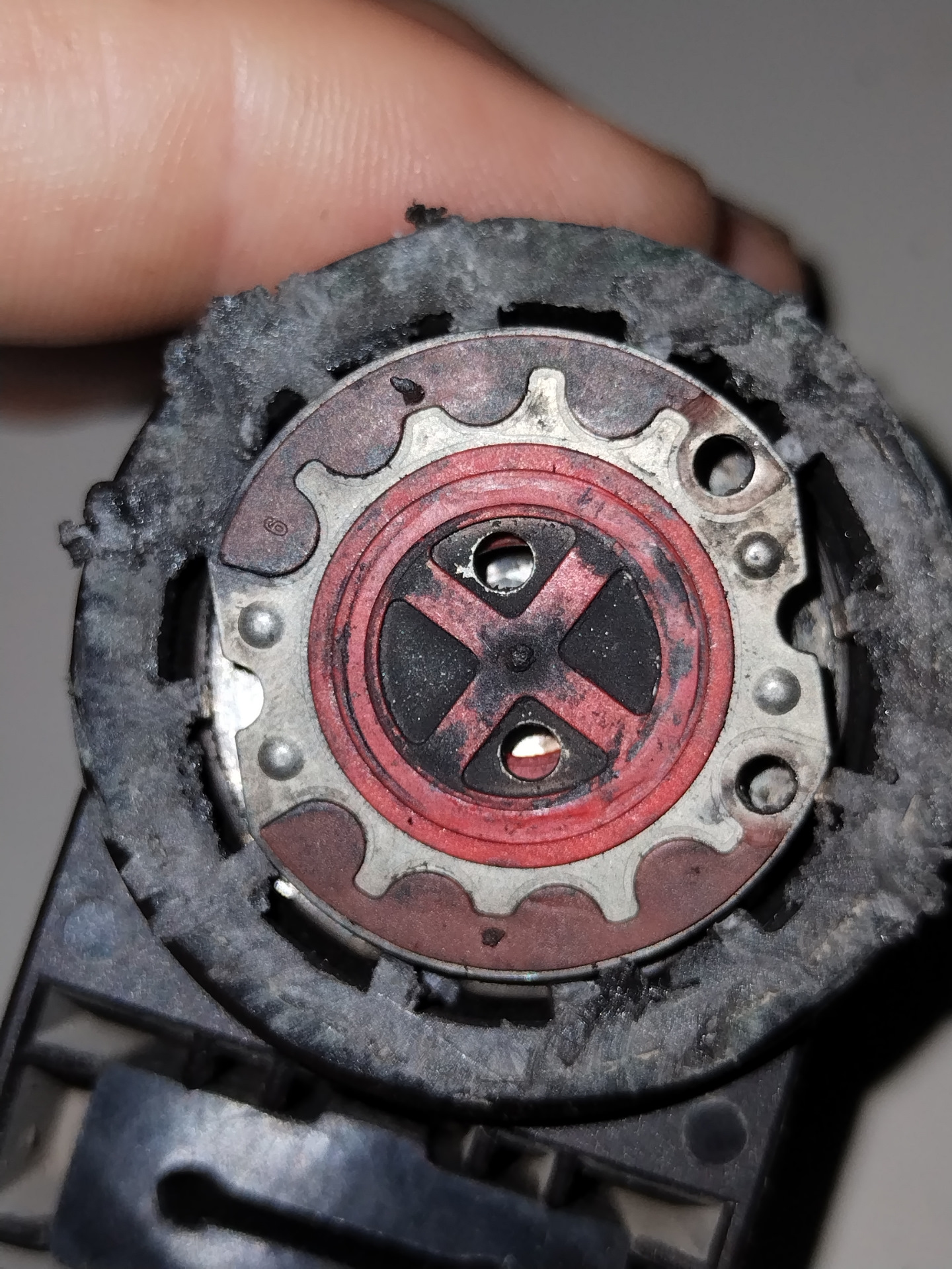 Причины неисправности клапана адсорбера — Opel Corsa D, 1,2 л, 2011 ...