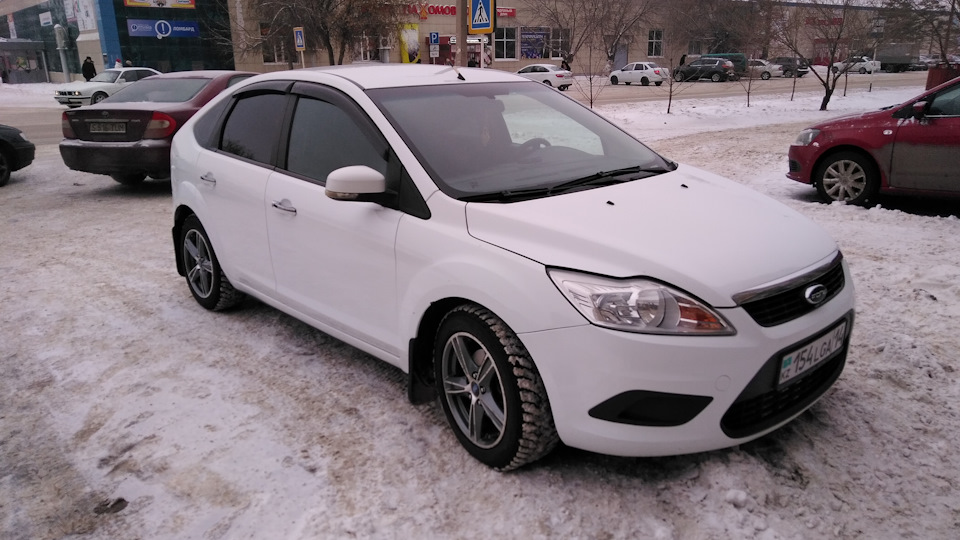 Свечи зажигания — Ford Focus Hatchback II, 1,6 л, 2008 года | запчасти ...
