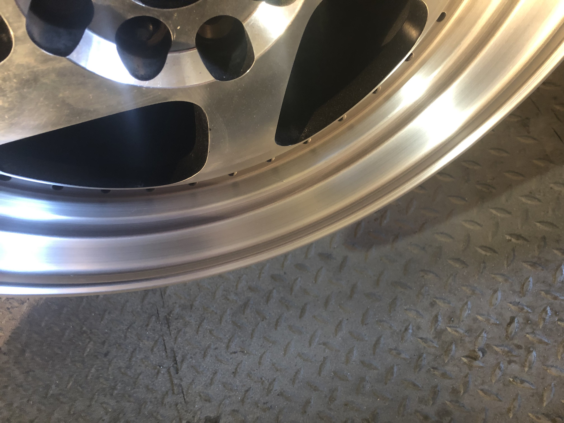 Полировка полок — Hyundai Solaris (1G), 1,4 л, 2011 года | колёсные ...