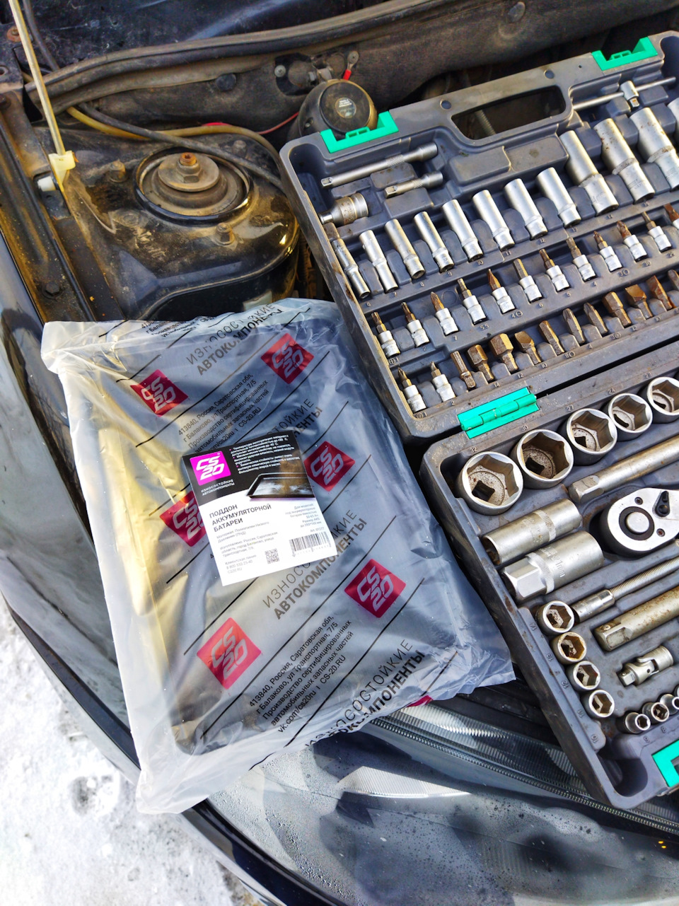 Теперь мой аккумулятор в безопасности 👍👍👍 — Lada Калина 2 хэтчбек, 1,6 ...