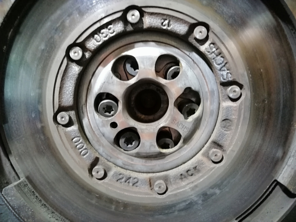 Фото в бортжурнале Citroen C4 Picasso (1G)