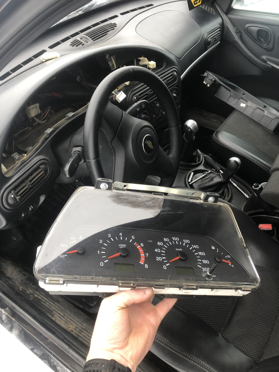 Лампы подсветка приборов на ниву 2121. Не горит панель приборов шевроле нива. Спидометр нива шевроле. Не горит панель приборов шевроле нива. Пересвет панели приборов нива шевроле.