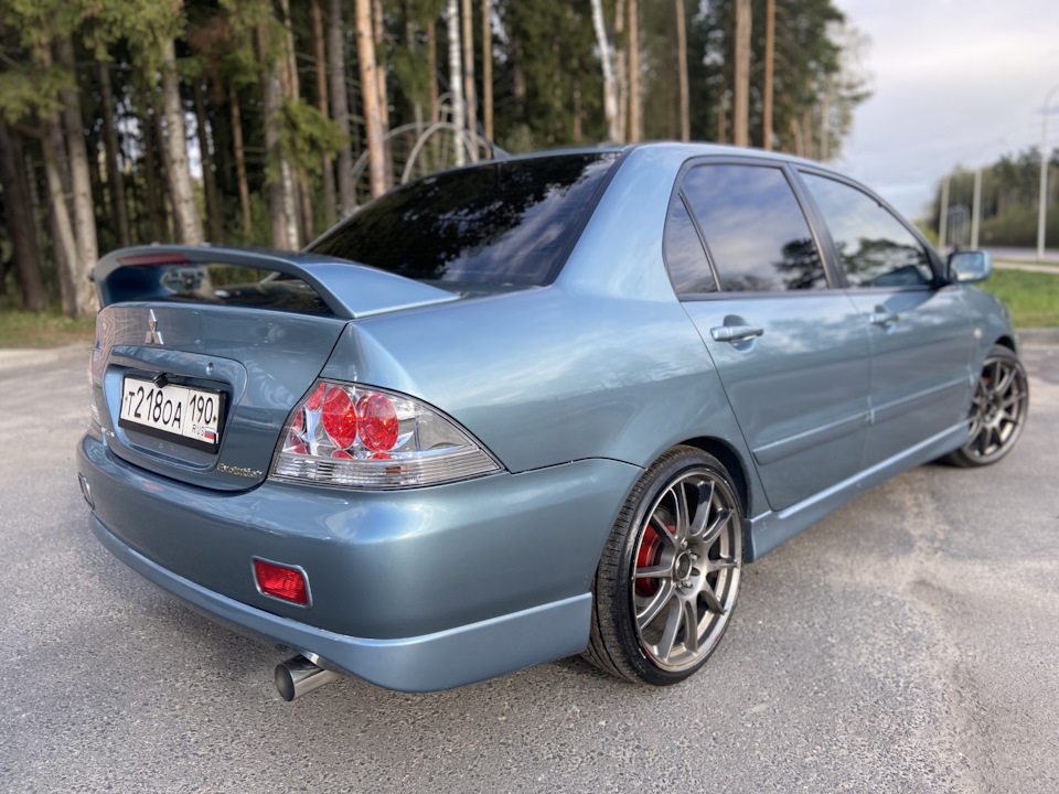 Mitsubishi Lancer 9 Neon