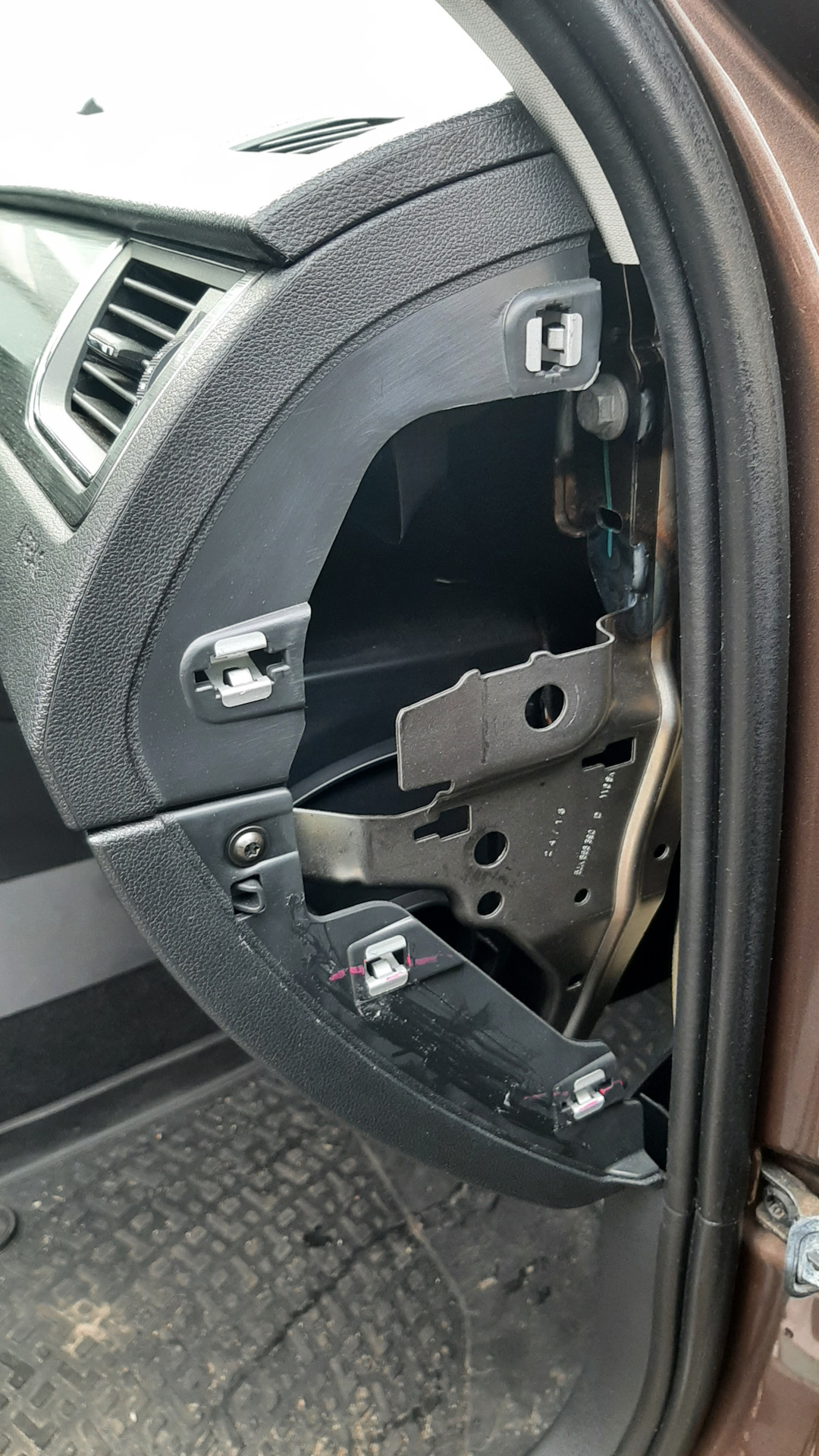 #23 Гул и вибрация печки — Skoda Rapid (1G), 1,6 л, 2018 года | другое ...