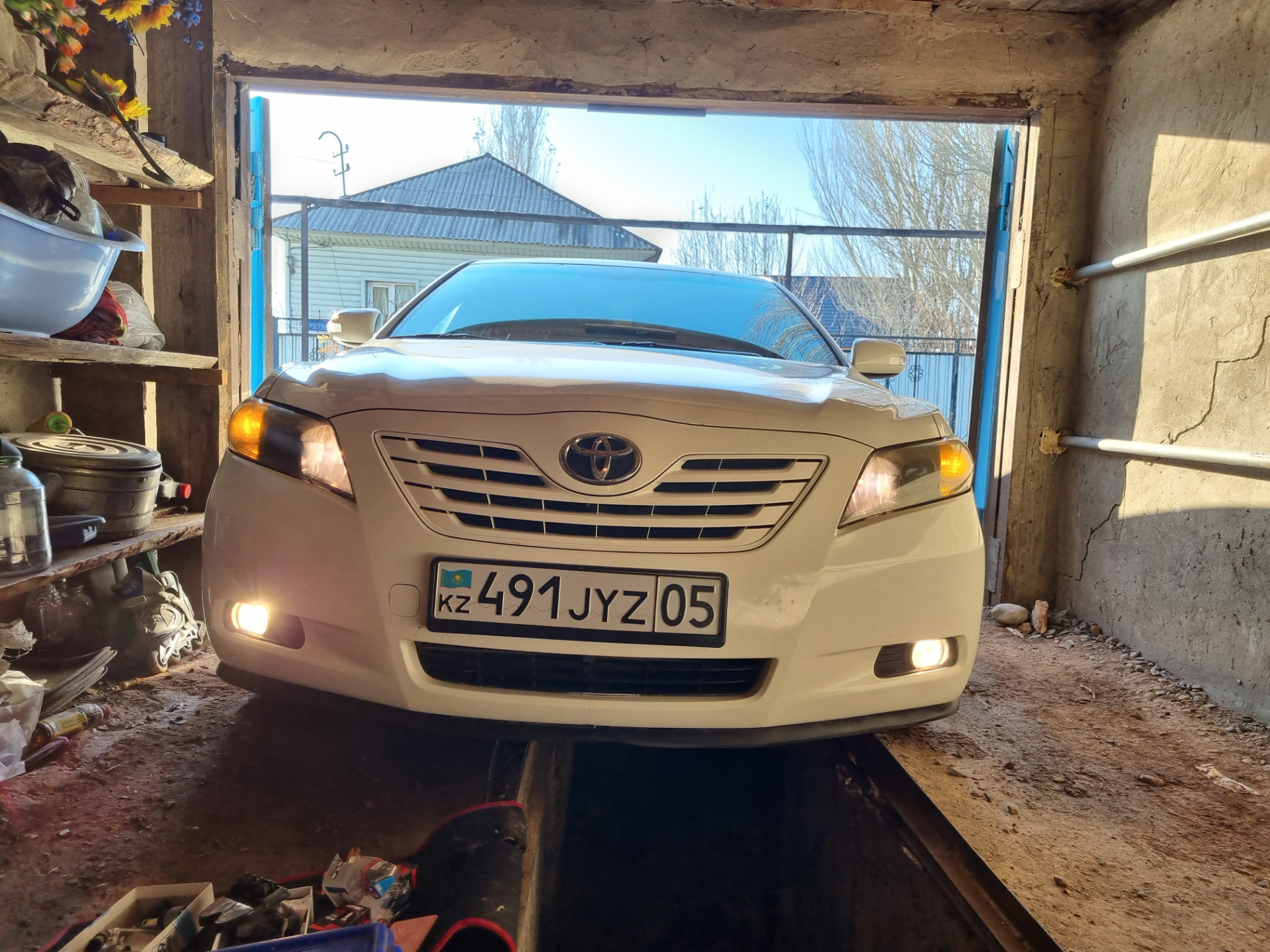 Лед лампы законна ли. Громкая Ниссан Теана j32. ФСО вспышки на Ниссан Теана j32 2012. Установка туманок на Тойота Королла 150. Тойота установка туманок 150.