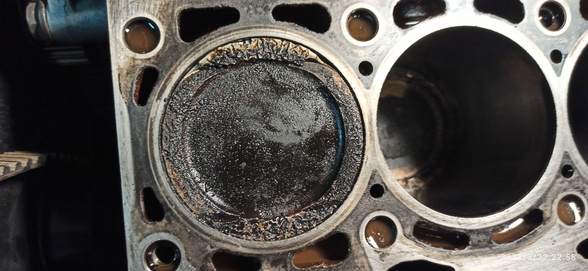 Гудит двигатель причины. Volkswagen AZD 1.6L 16v ремонт гидрокомпенсаторов двигателя.