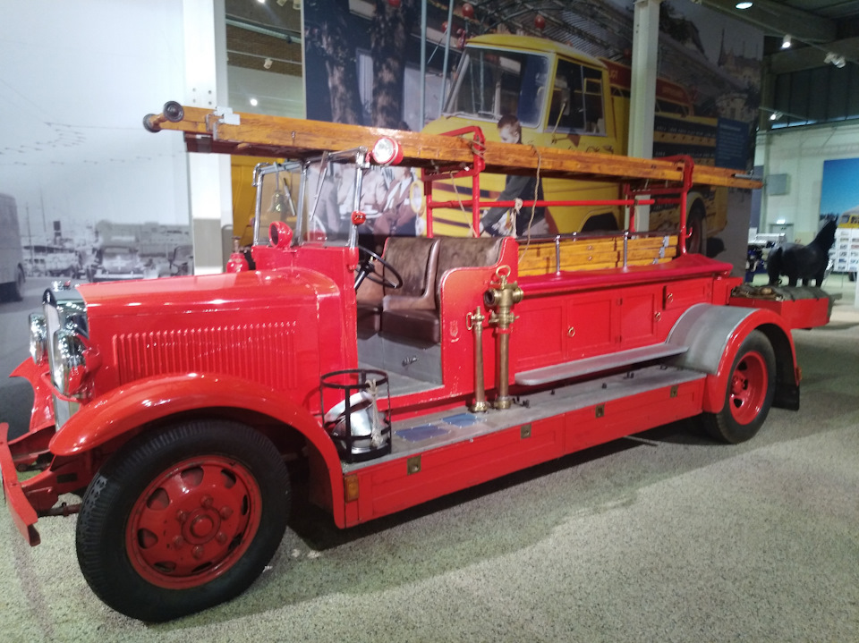 Швеция Goteborg (музей Вольво) начало автомобильной эпохи — DRIVE2