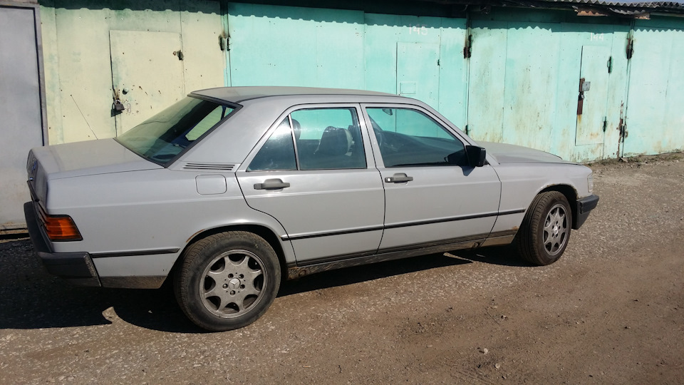 Предохранитель реле перегрузки — Mercedes-Benz 190 (W201), 2 л, 1987 ...