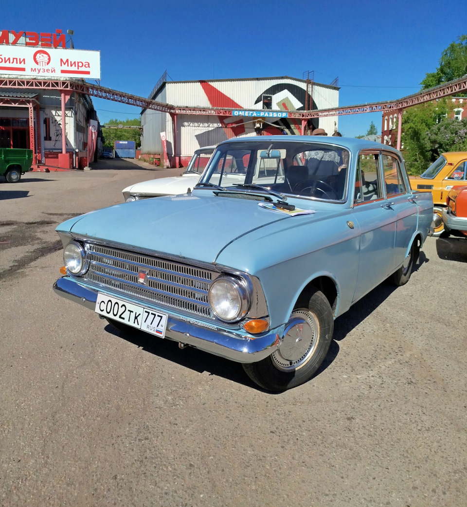 ДИМ 2024 — Москвич 408, 1,4 л, 1968 года | встреча | DRIVE2