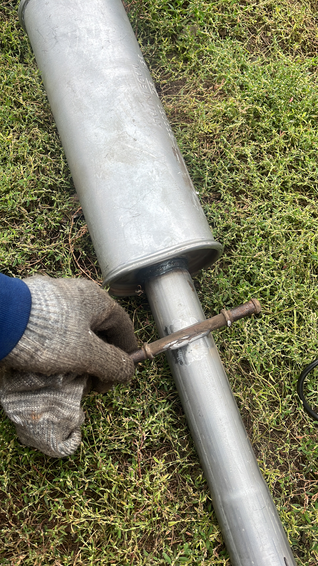 Замена средней банки глушителя фирмы ASSO — Volkswagen Golf Mk4, 1,6 л ...