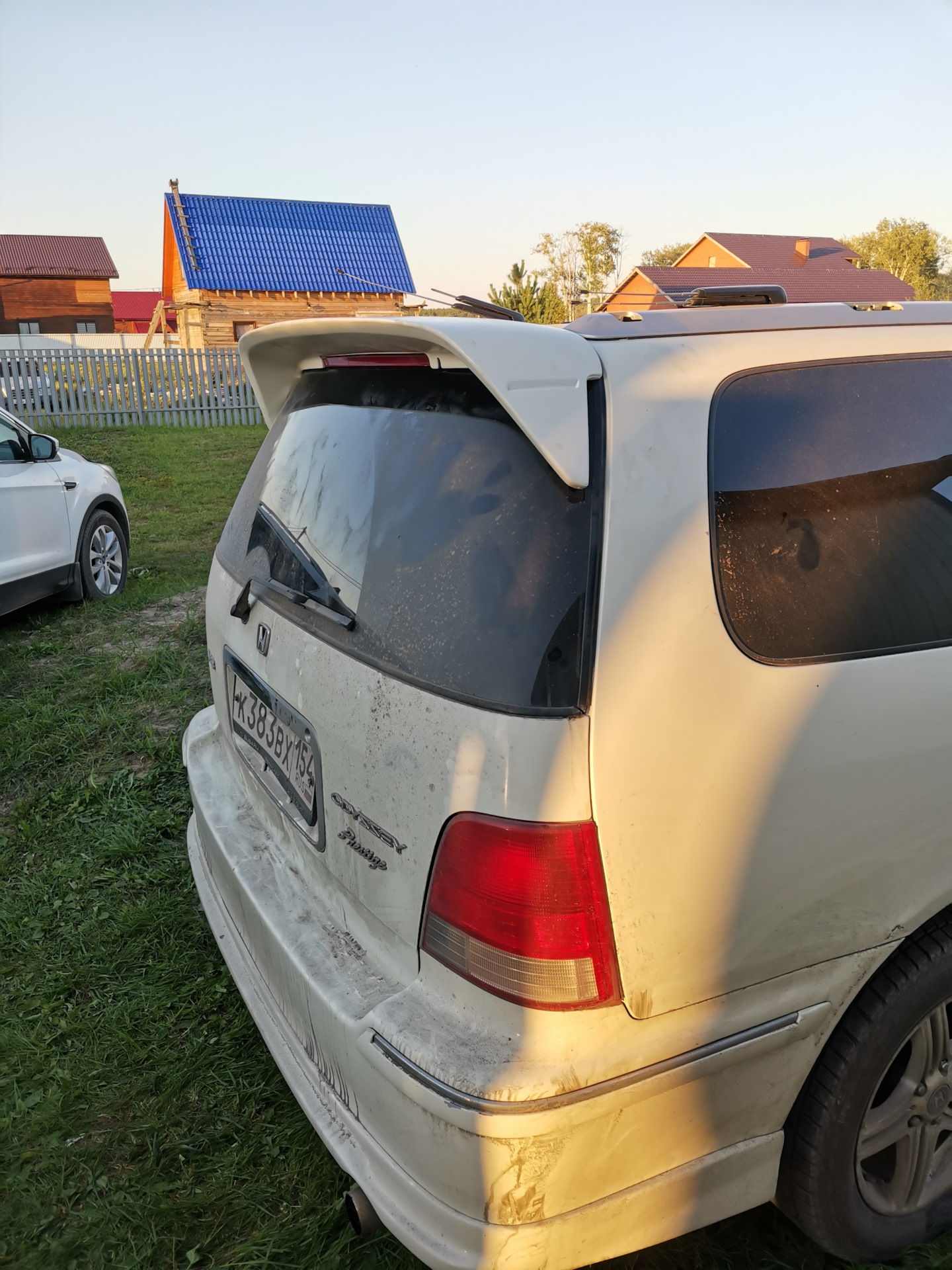 Спойлер Honda Odyssey ra6