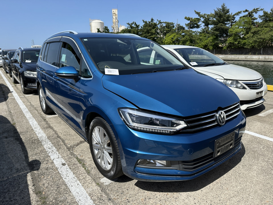 Фото в бортжурнале Volkswagen Touran (2G)