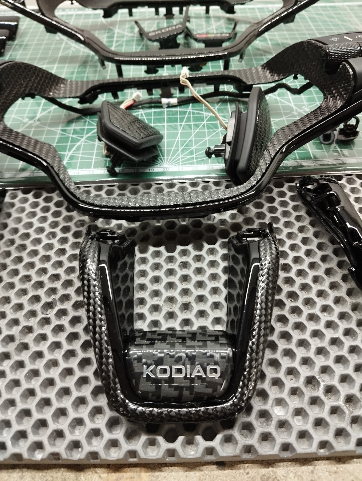 Ищу помещение под мастерскую :ламинация карбоном — DRIVE2