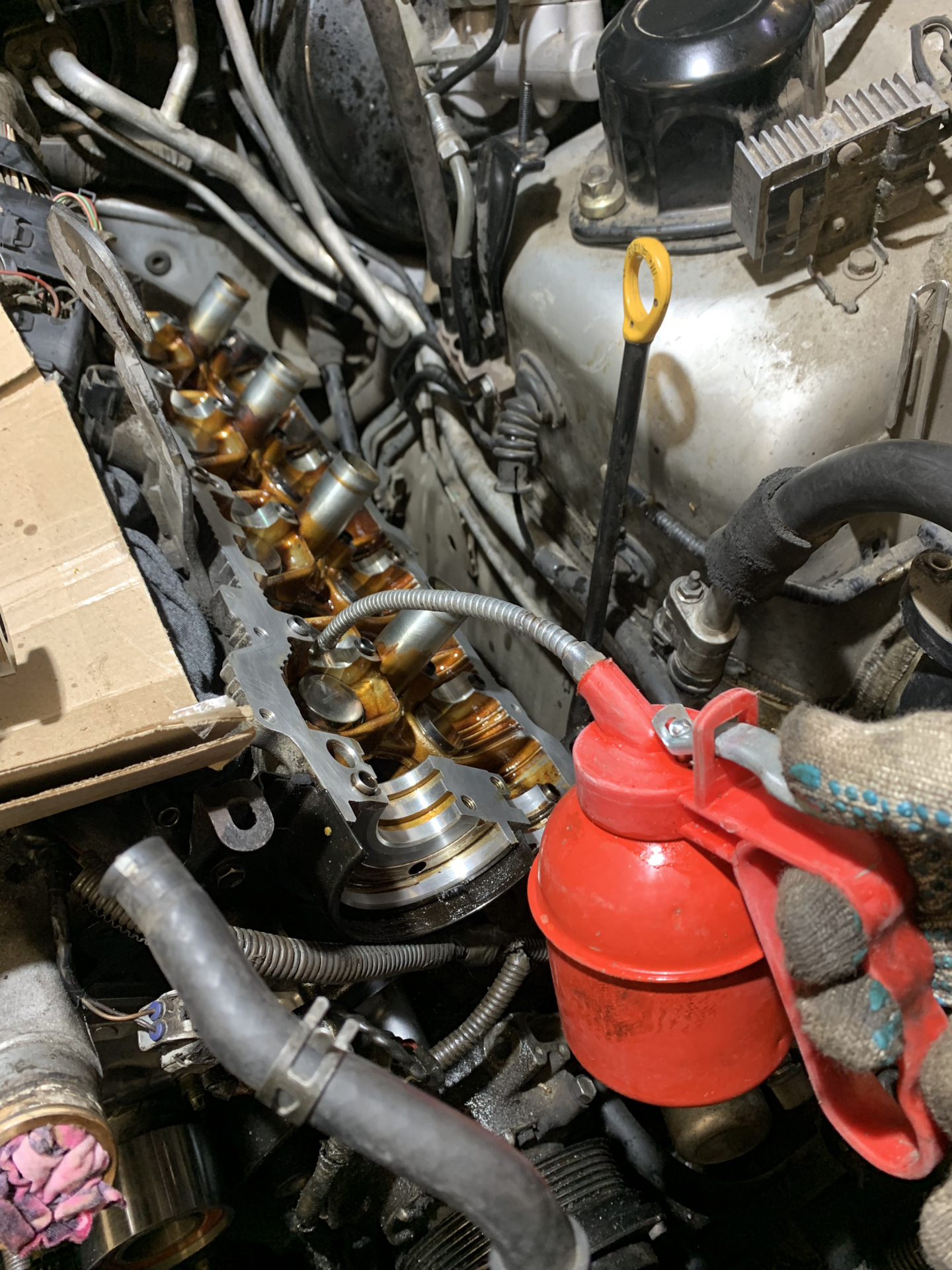 Без танцев с бубном 3UZ-fe Lexus LS430. Замена сальников распредвалов ...