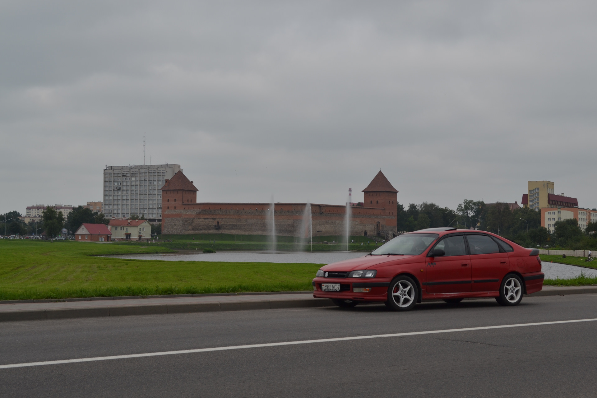 поездка в лиду — Toyota Carina E, 2 л, 1994 года | путешествие | DRIVE2