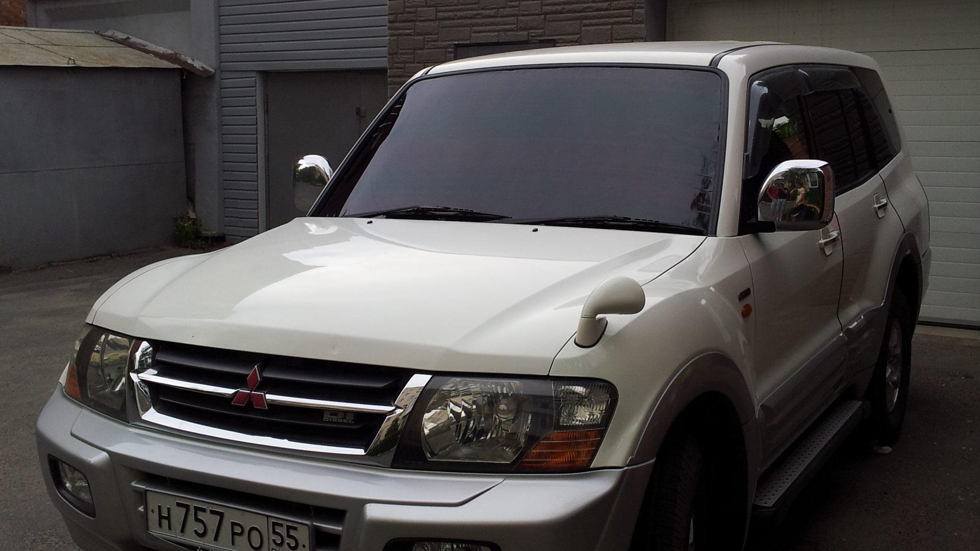 Mitsubishi Pajero (3G) 3.2 дизельный 2001 | Бегемот на DRIVE2