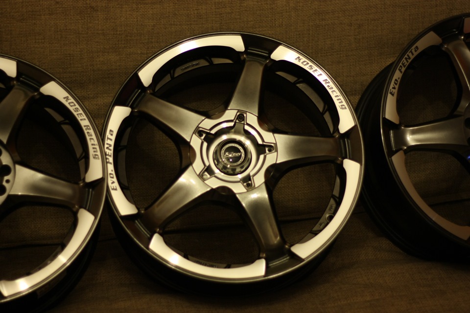 Диски kosei evo penta. Диски r17 vag кованые. Opel opc диски r18. Диски r18 5x115 инсигния. Колесный диск cms c18 7.