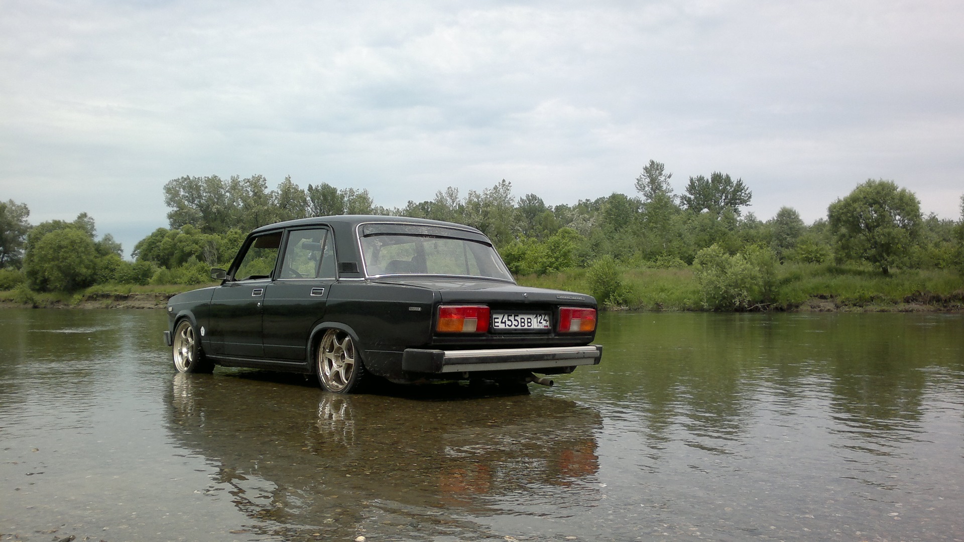 Lada 2105 1.2 бензиновый 1992 | черная из 90х на DRIVE2