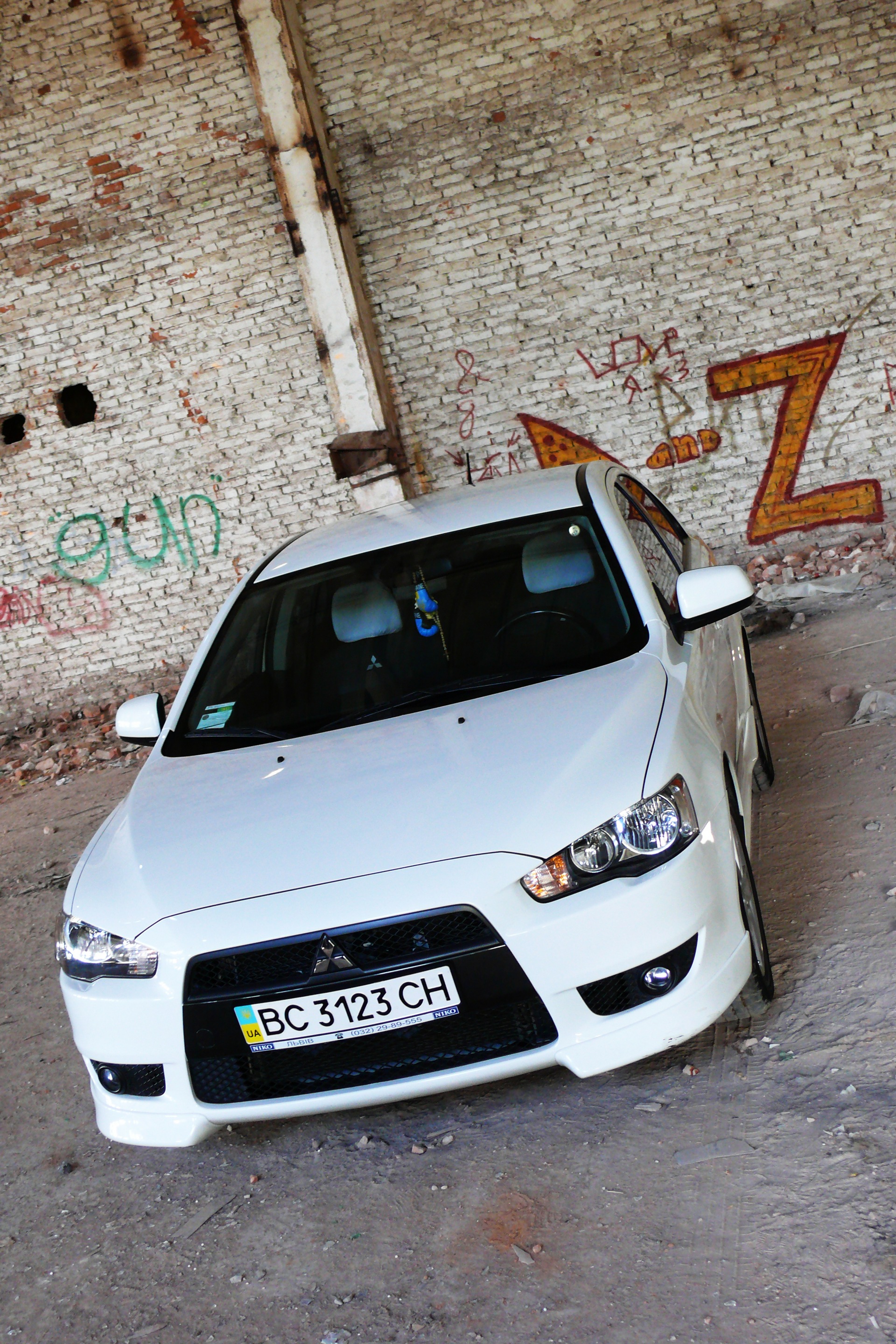 Mitsubishi lancer drive2