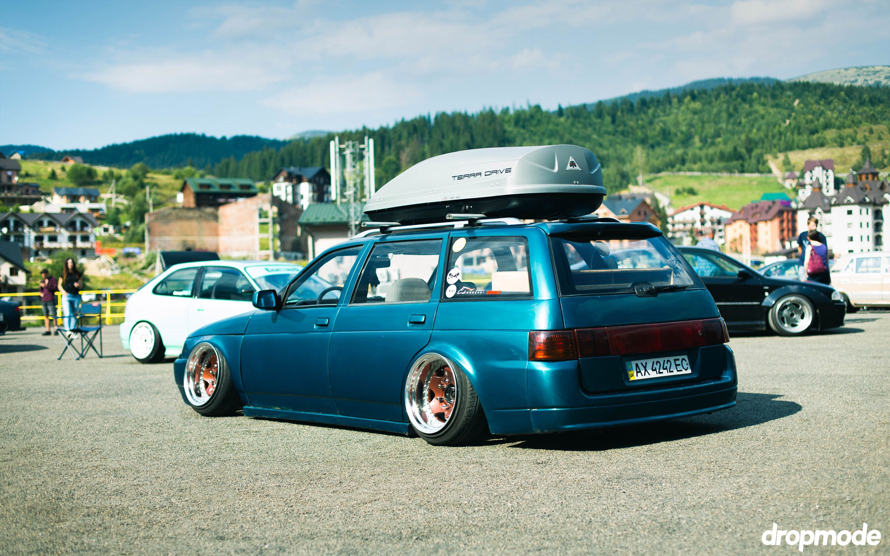 Lada 2112 stance