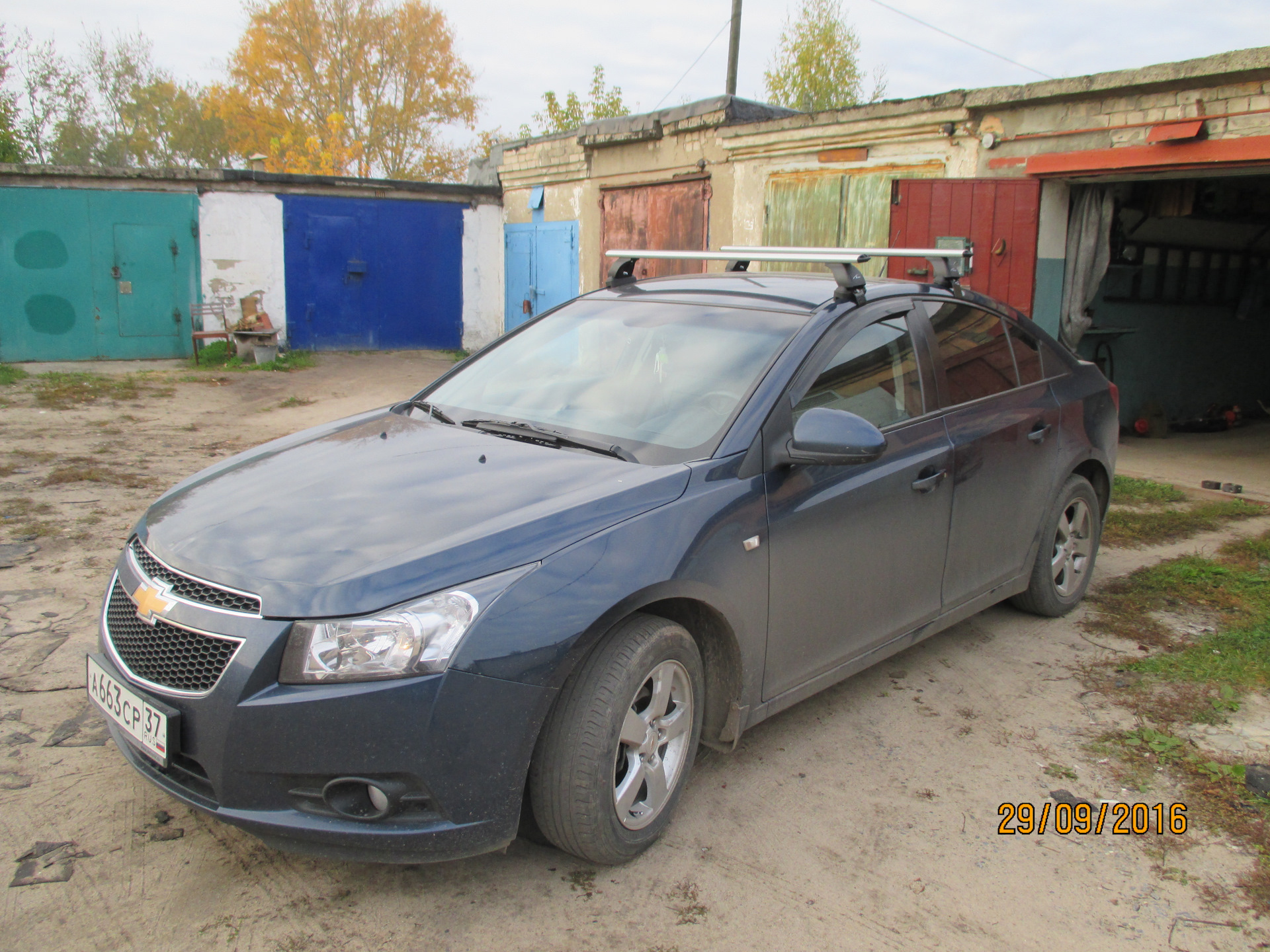 Chevrolet Cruze 2011 седан багажник