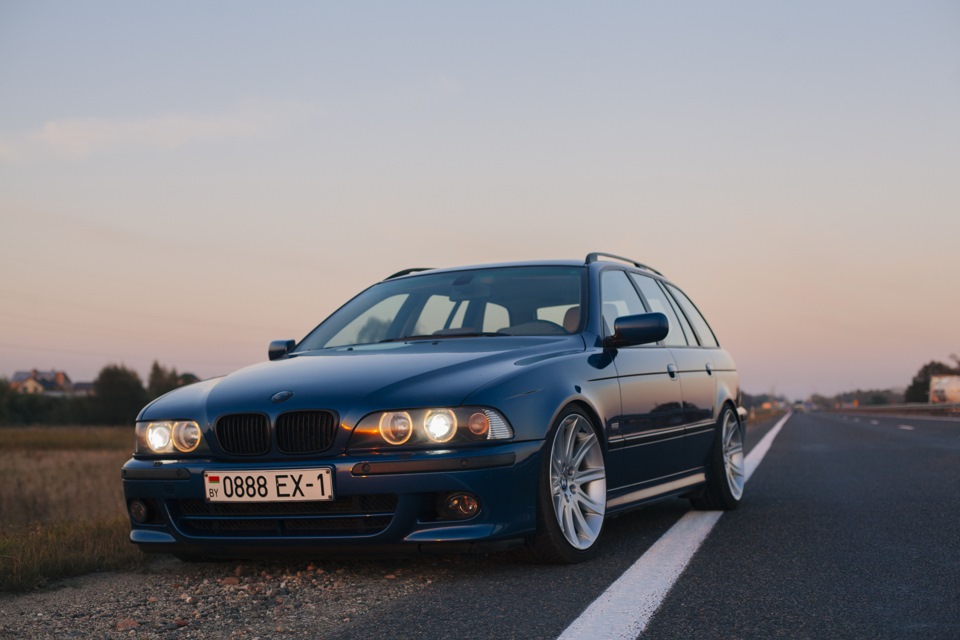 BMW e39 Night Drive