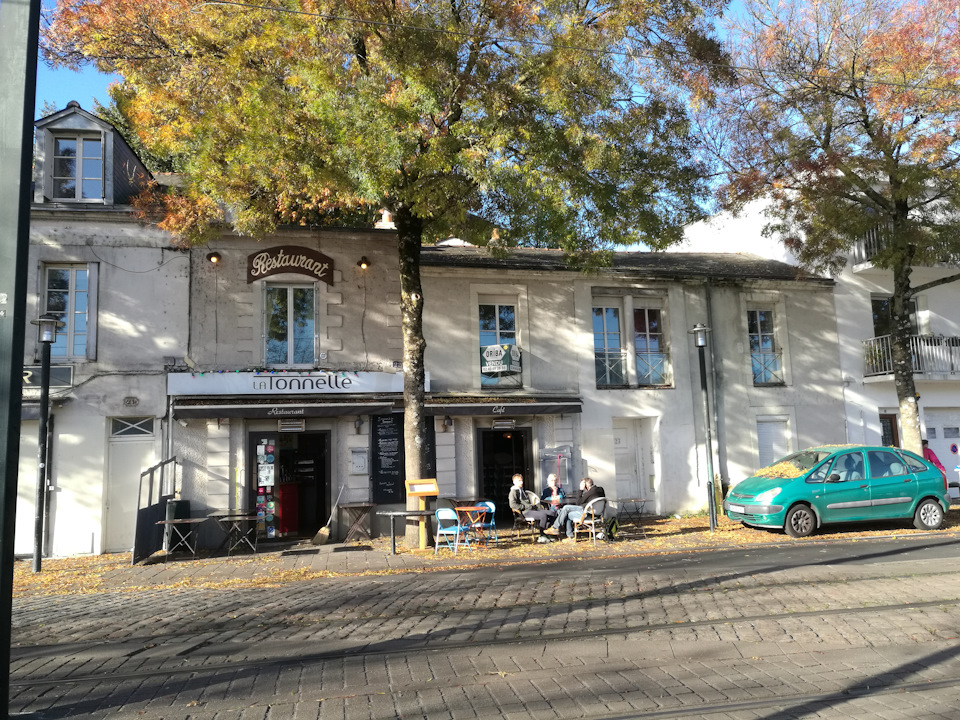 Фото в бортжурнале Audi A4 (B9)