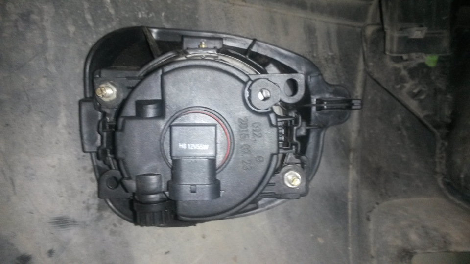 Как снять противотуманную фару на рено дастер ПТФ на Дастер - Renault Duster (1G), 1,6 л, 2013 года аксессуары DRIVE2