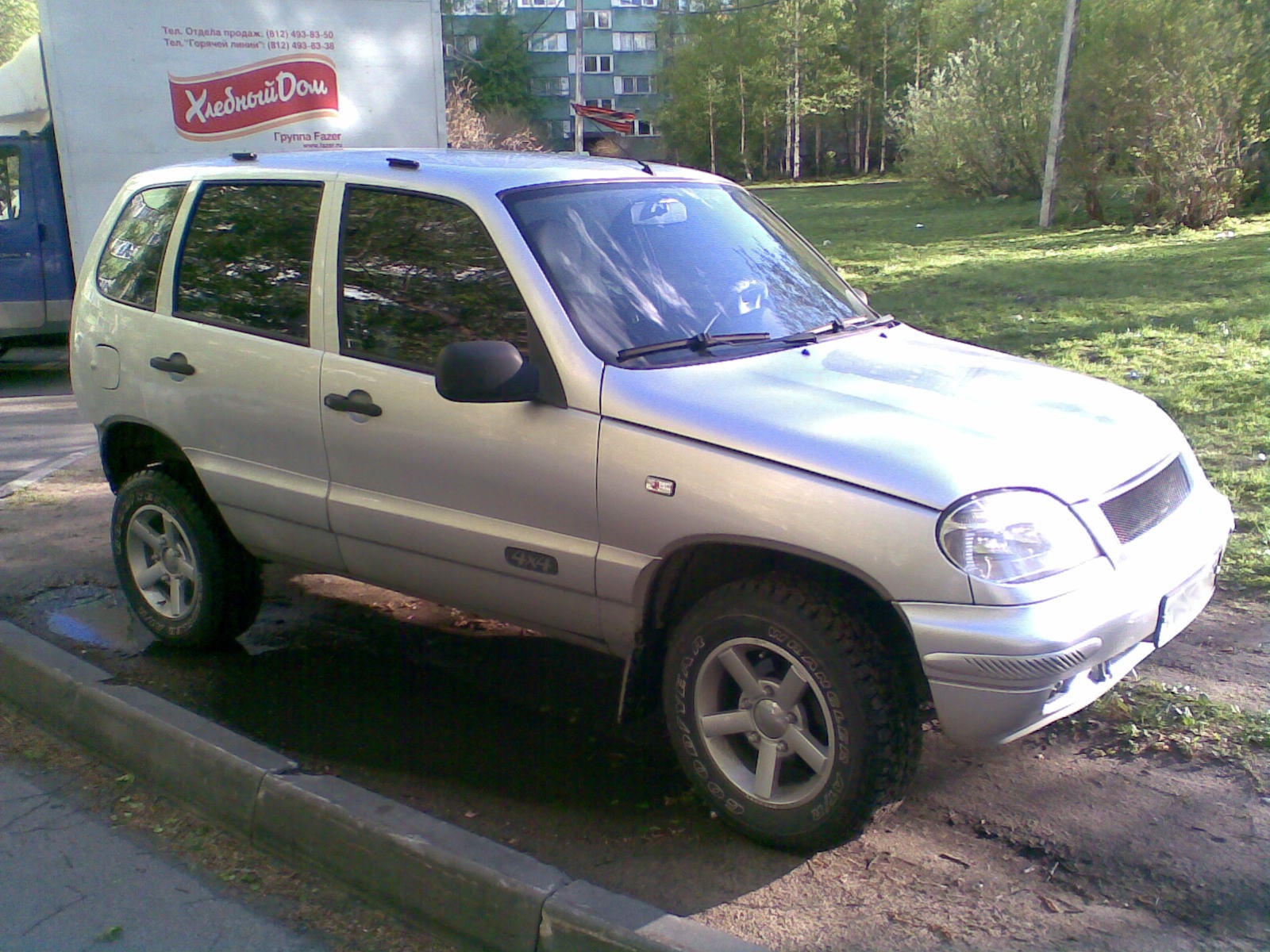 Тонировка авто шевроле нива