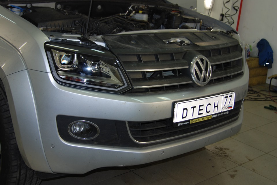 Pickups also want a tuner Installation restyled xenon headlights on VW Amarok