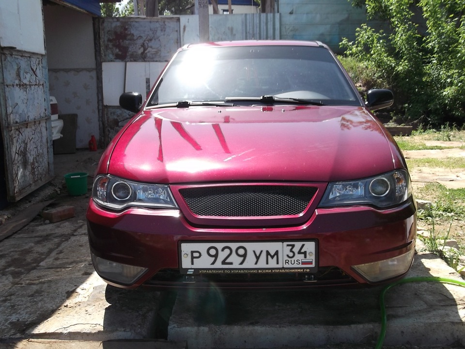 Daewoo Nexia 2 вишня