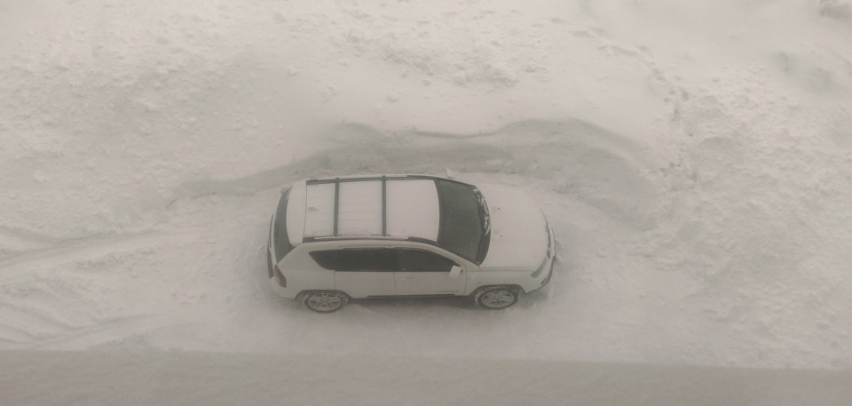 Фото в бортжурнале Jeep Compass (1G)