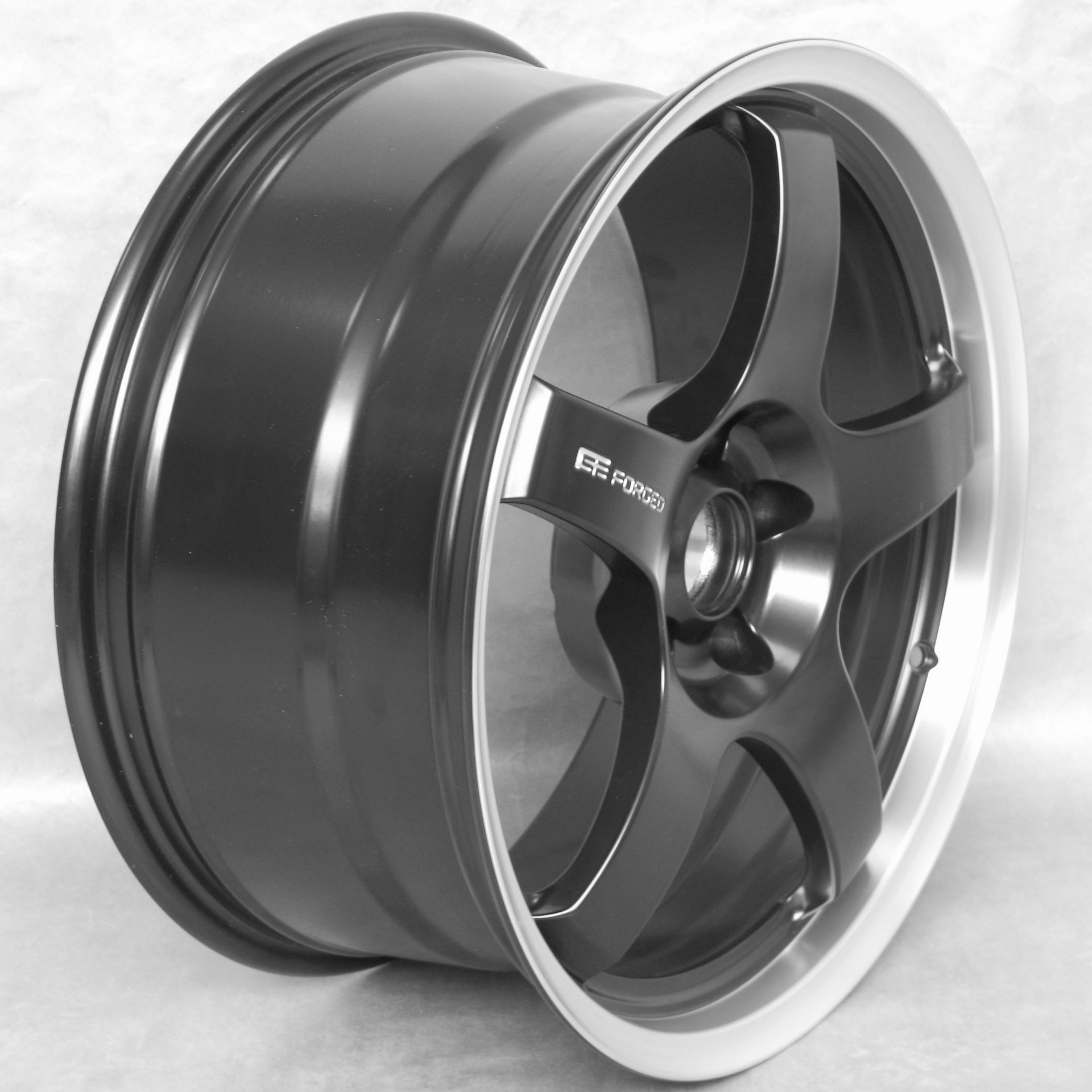 Макс дисков. Диски Max load r18. Колесный диск AGFORGED ag800 8.5x18/5x114.3 d72.6 et35. Кованые диски. Кованных дисков.